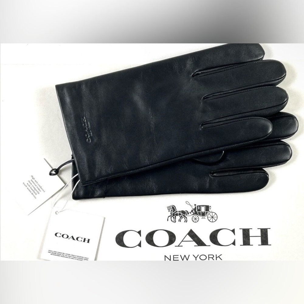 NEW COACH Size M Men's Gloves Black Embossed Leather 100% Wool Lined TECH $180